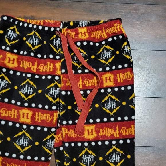 Authentic Harry Potter Pajama Pants - Picture 2 of 3